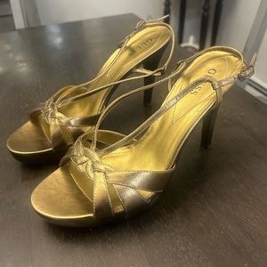 Guess heels